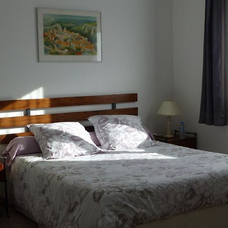 Bed and Breakfast Les Enselmes Montagnieu  Esterno foto