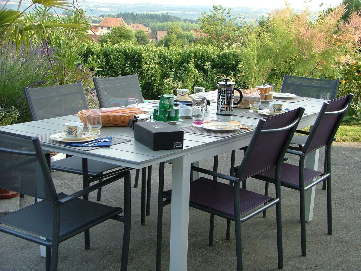 Bed and Breakfast Les Enselmes Montagnieu  Esterno foto